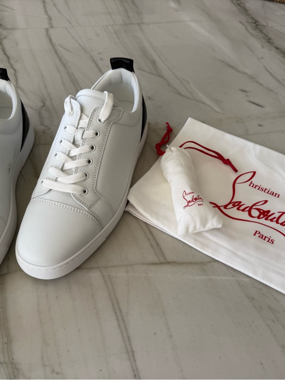 Christian Louboutin Men’s Fun Louis Jr white & black Leather Sneakers NWT & box